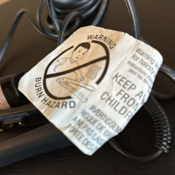 Chi Global Beauty Network Inc. Flat Iron - Picture 4 of 12